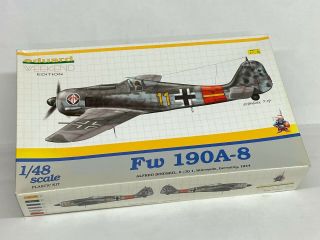 Eduard 1/48 Focke Wulf Fw.  190a - 8,  Contents.