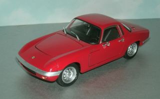 1/24 Scale 1965 Lotus Elan Coupe Diecast Model Sports Car - Welly 24035 Red