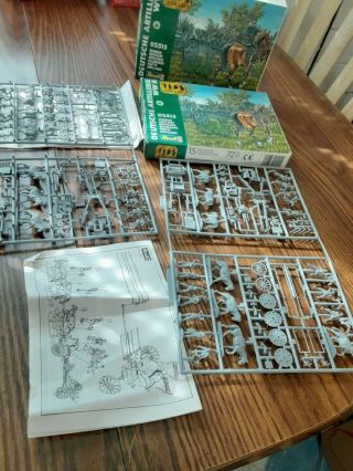 Revell 02515 German Artillery Figures 1/72 Scale 2 Boxes