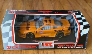 1994 Racing Champions 1:24 Diecast Nascar Iroc Dodge Avenger True Value 11