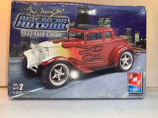 Amt Ertl 1932 Ford Coupe 1:25 Scale Model