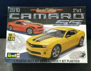 Revell 2010 Special Edition Chevy Camaro Ss 1:25 Scale Model 2 