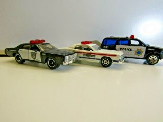 Matchbox By Mattel 3 X Police Vehicle Set Ford Expedition & 2 X Dodge Monaco
