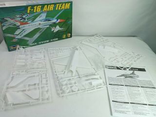 Revell F - 16 Usaf Air Team Fighter Jet 1:48 Scale Model Airplane Kit 85 - 5326