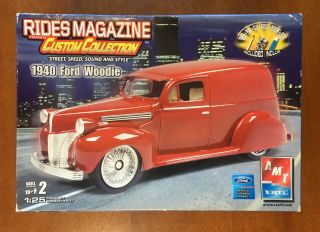 1940 Ford Woody - Amt/ertl 1/25 Scale Unassembled Automobile Kit 38489