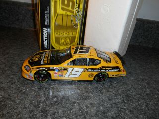 ACTION JEREMY MAYFIELD 19 NASCAR BUD SHOOTOUT 2005 DODGE CHARGER 1:24 SCALE 3