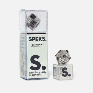 Speks Buildable Magnets Greyscale 512 Rare Earth Mashable Smashable