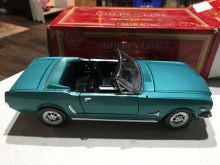 Mira Golden Line 1965 Ford Mustang Convertible 1:18 Scale Diecast Model Car