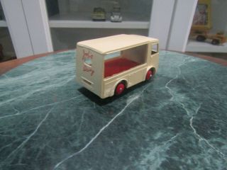 Dinky Toys 419 JOB ' S DAIRY ELECTRIC MILK FLOAT Restored 3