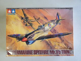 1/48 Tamiya Aircraft Model Kit Supermarine Spitfire Mk.  Vb Trop.
