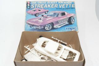 Vintage Mpc Streaker Vette Corvette 1967 Custom Model Kit 1:24 Junkyard Parts