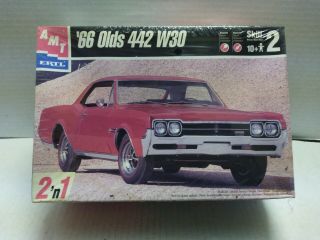 Amt 1:25 Scale 66 Olds 442 W30