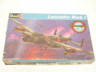 1/72 Revell Monogram Lancaster Mark I Raf Bomber Plastic Model Kit Complete 4340