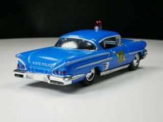 1958 Chevy Impala Michigan State Police 1/64 Scale Diorama Car Rare Real Riders 3