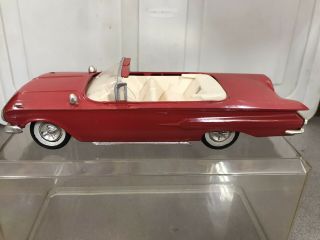 1960 Chevy Impala Convertible 1/24 Model Car 8.  25” Long In Plastic Display Case