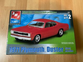 Amt 1971 Plymouth Duster Street Machine 1:25 Scale