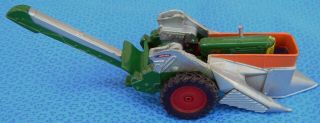 Ertl Oliver Row Crop 88 Tractor Mounted Idea Corn Picker
