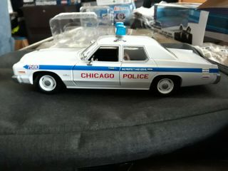 Greenlight 1:24 Blues Brothes Chicago Police Dodge Monaco 3