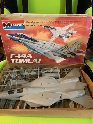 Monogram 1/48 Scale/f - 14a Tomcat Jet Fighter