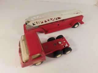 Vintage Pressed Steel Toy TONKA HOOK & LADDER FIRE ENGINE 11 Inches Total Length 3