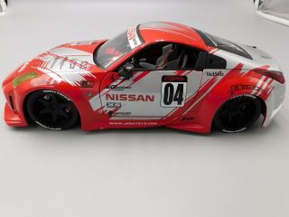 Jada Toys Nissan Z Race Car 1:18 Scale Die Cast Metal Car No.  633/0 - 9 Euc