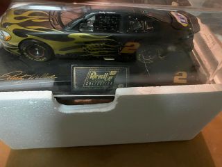 1:24 Revell 2002 Rusty Wallace 2 Test Car / Ford Taurus No Stop Watch