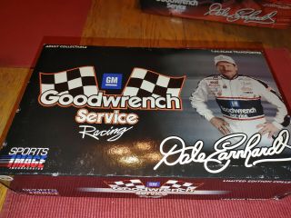 Dale Earnhardt Sr 3 Goodwrench Service Racing 1994 1:64 Scale Car Hauler