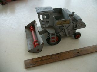 Vintage Toy Gleaner Combine,  Played With,  1/16 Scale,  Parts Or Restore.  Old