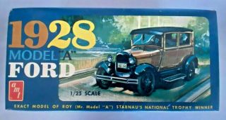 Vtg Amt 1928 Ford Model " A " 1/25 Model Kit Box Only Great Graphics Vgc Htf