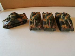 1/72 Wwii Die Cast Sherman Tanks - Set Of 4