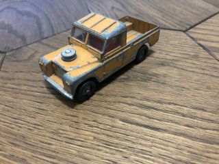 Corgi Toys Land Rover 109 " W.  B.  Yellow/sand Made In Gb Scale Model