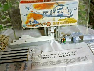 Air Fix SH - 3D SEA KING 1/72 Scale Model Kit Partially Built (M - 522) 2
