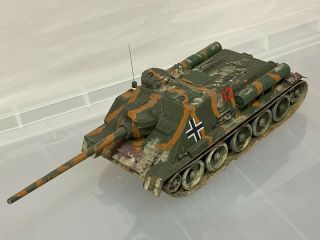 German Captured Soviet Su - 100,  1/35,  Built & Finished For Display,  Very Good