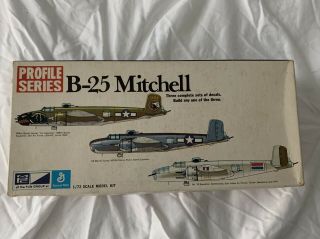 Mpc 2 - 1506 - B - 25 Mitchell - 1/72 - 1973 Profile Series Release