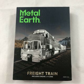 Fascinations Metal Earth Freight Train Gift Box Set 3d Laser Cut Steel Model Kit