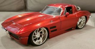 Jada Toys Dub City Big Time Muscle 1963 Corvette Sting Ray Red