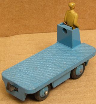 Dinky Toys/Meccano 14A B.  E.  V.  Truck (Electric Cart) BLUE 2