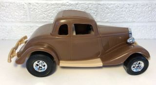 Vintage Tootsietoy Durant Plastics 1934 Brown Ford Victoria Toy Car