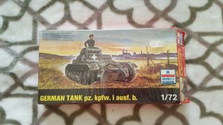 Plastic Model Kit Esci 1:72 Scale German Tank Panzer 1 Ausf B.  8024