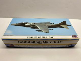 Hasegawa 1/72 Scale Harrier GR Mk.  7 RAF Vintage Model Kit 2
