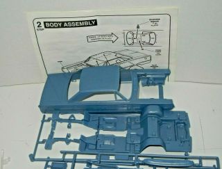 Revell - Monogram ' 67 PLYMOUTH GTX BELVEDERE 426 HEMI Model Kit Wrong Box USA 1994 2