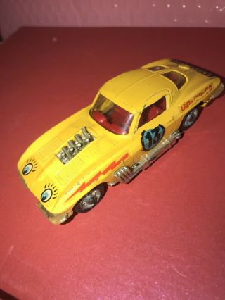 Vintage Corgi Toys 337 Chevrolet Corvette Sting Ray Customized Yellow Lazy Bones