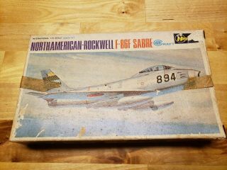 Hasegawa 1/72 North American - Rockwell F - 86f Sabre Model Kit