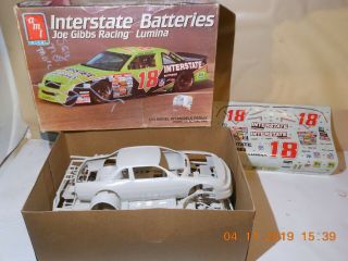 Amt / Ertl Interstate Batteries Joe Gibbs Racing Chevy Lumina Model Kit - 1992
