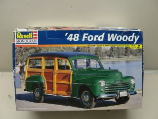 1998 Revell 1948 Ford Woody 1:25 Scale Model Kit Unbuilt