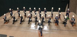 British Royal Marine Toy Soldiers By Trophy (21 In Set)