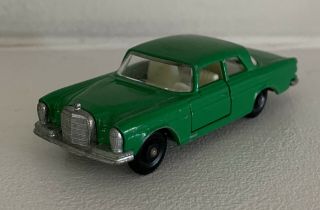 Vintage Lesney Matchbox Series 46 Mercedes Benz 300 Se Made In England