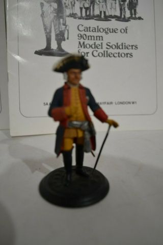 11 Count Tradition 90 Mm Metal Military Figures - Made In England,  2 Catalogs