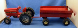 Vintage Ertl International Harvester Toy Tractor 18 - 4 - 34 Wheels & Wagon 8”
