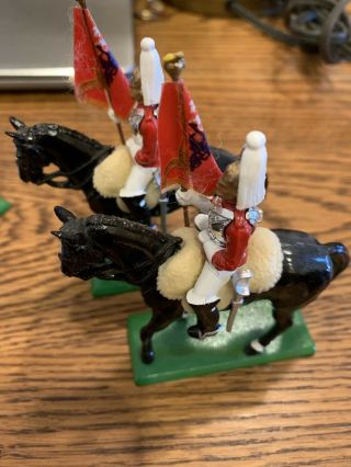 Vintage 1988 England W Britain Toy Soldiers Mounted On Horses With Flag And Horn